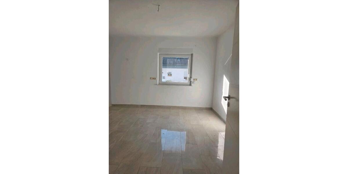 Einfamilienhaus Bexbach - 159.000&euro; | Angebot:26705360