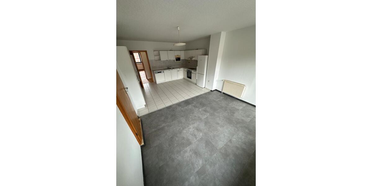 Etagenwohnung Marpingen - 4 Zimmer, 110 m&sup2;, 990&euro; | Angebot:25440198