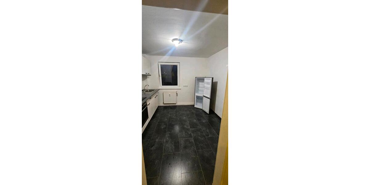 Etagenwohnung Sulzbach (Saar) - 3 Zimmer, 75 m&sup2;, 850&euro; | Angebot:24978654