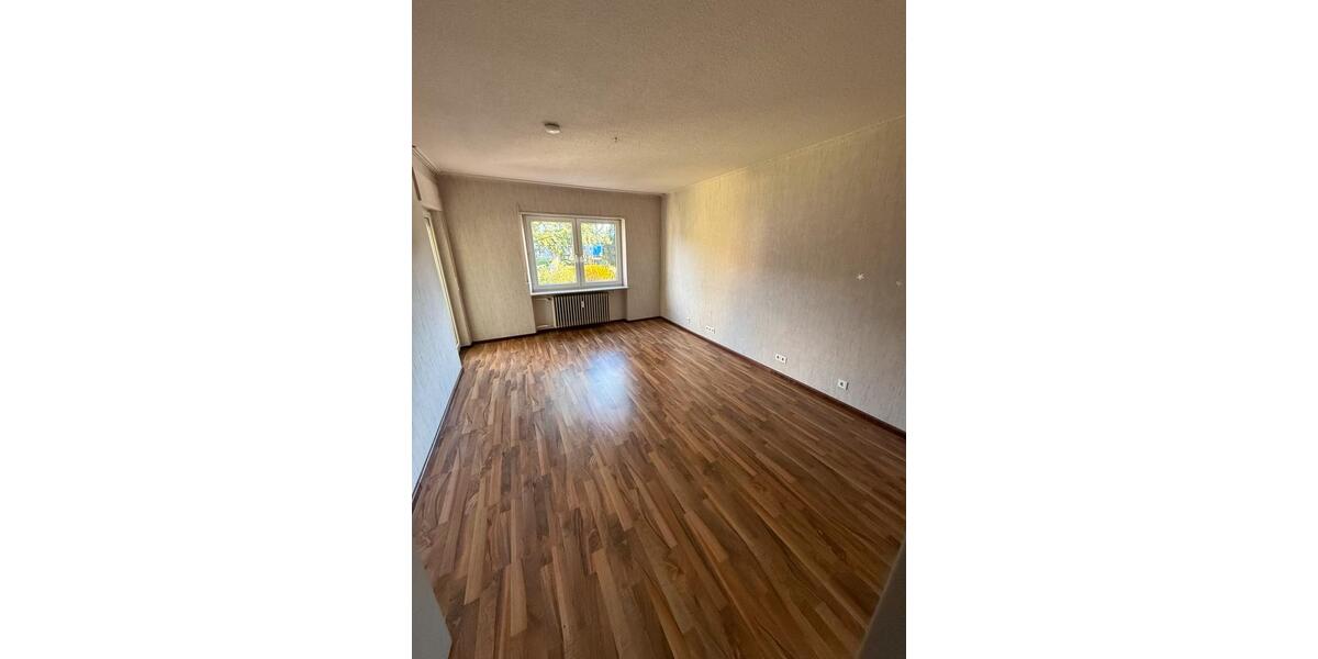 Etagenwohnung Spiesen-Elversberg Elversberg - 2.5 Zimmer, 86 m&sup2;, 700&euro; | Angebot:25948547