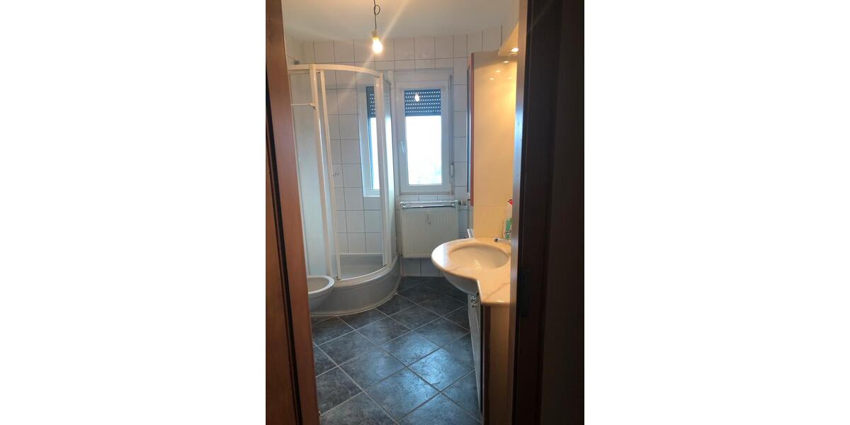 Erdgeschoßwohnung Quierschied - 2.5 Zimmer, 70 m&sup2;, 490&euro; | Angebot:24828391