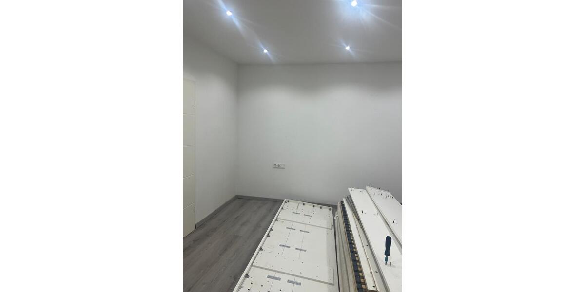 Erdgeschoßwohnung Püttlingen - 3 Zimmer, 75 m&sup2;, 650&euro; | Angebot:25648961