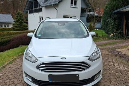 Ford Grand C-Max 146.000 km 9.800 &euro; Beckingen 66701