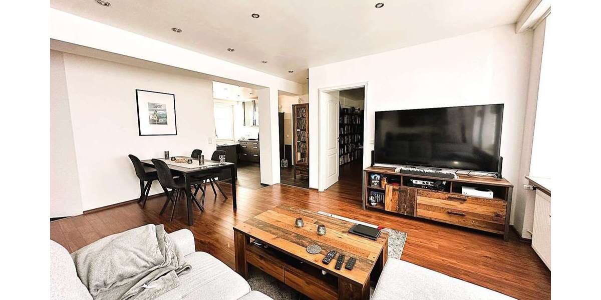 Etagenwohnung Saarbrücken Neue Bremm - 3 Zimmer, 83 m&sup2;, 215.000&euro; | Angebot:25614583