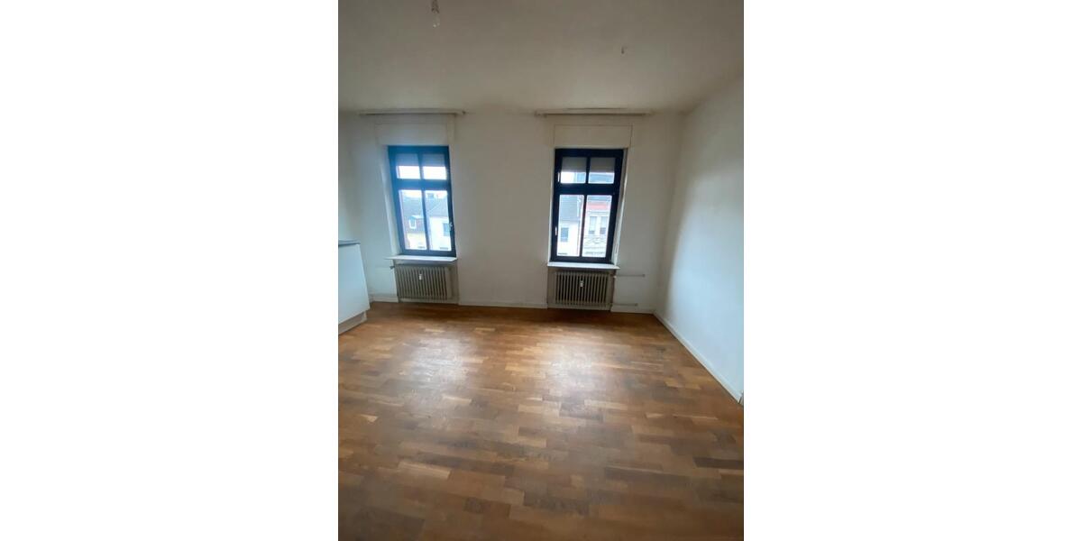 Etagenwohnung Völklingen - 3 Zimmer, 99 m&sup2;, 600&euro; | Angebot:25883546