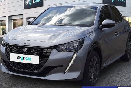 Peugeot 208 50.748 km 14.990 &euro; Saarbrücken 66119