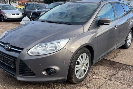 Ford Focus 229.000 km 2.990 &euro; Saarlouis 66740