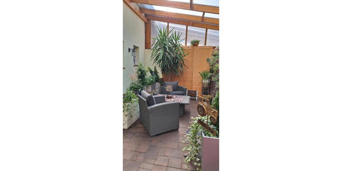 Reihenhaus Quierschied - 9 Zimmer, 190 m&sup2;, 295.000&euro; | Angebot:25870436