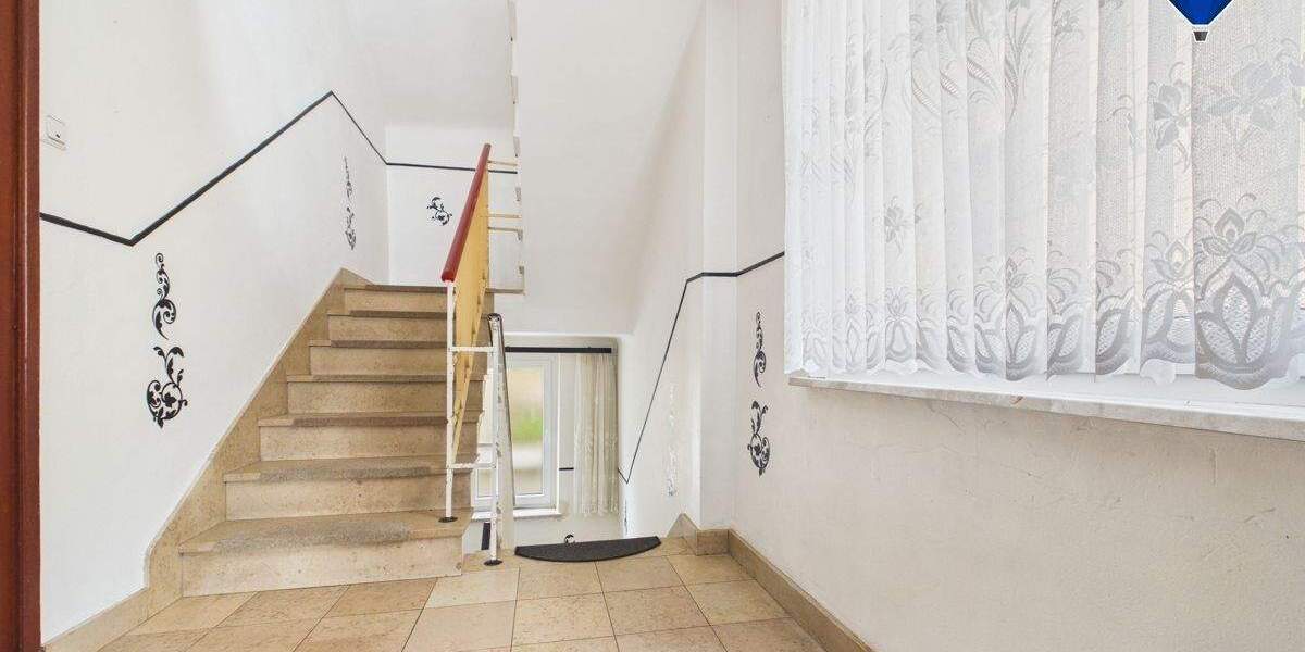 Reihenendhaus Saarbrücken Altenkessel - 7 Zimmer, 178 m&sup2;, 226.000&euro; | Angebot:25819126