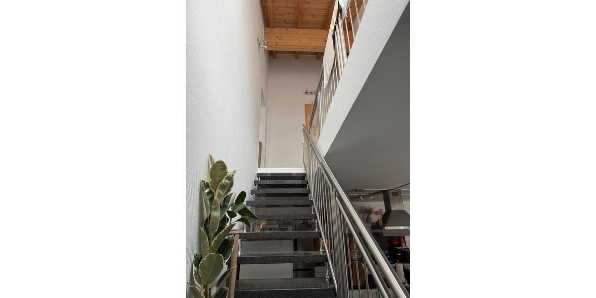 Doppelhaushälfte Püttlingen - 4 Zimmer, 230 m&sup2;, 1.930&euro; | Angebot:24895523