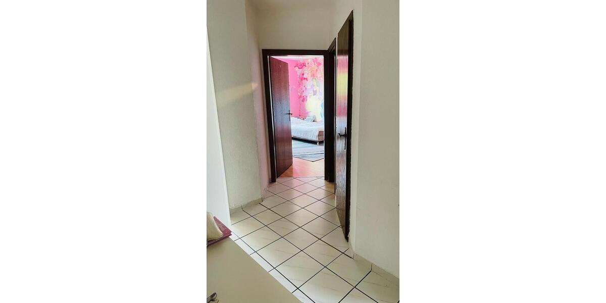 Etagenwohnung Saarlouis - 4 Zimmer, 96 m&sup2;, 250.000&euro; | Angebot:25342240