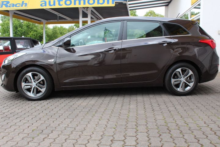 Hyundai i30 90.733 km 10.999 &euro; Ensdorf 66806