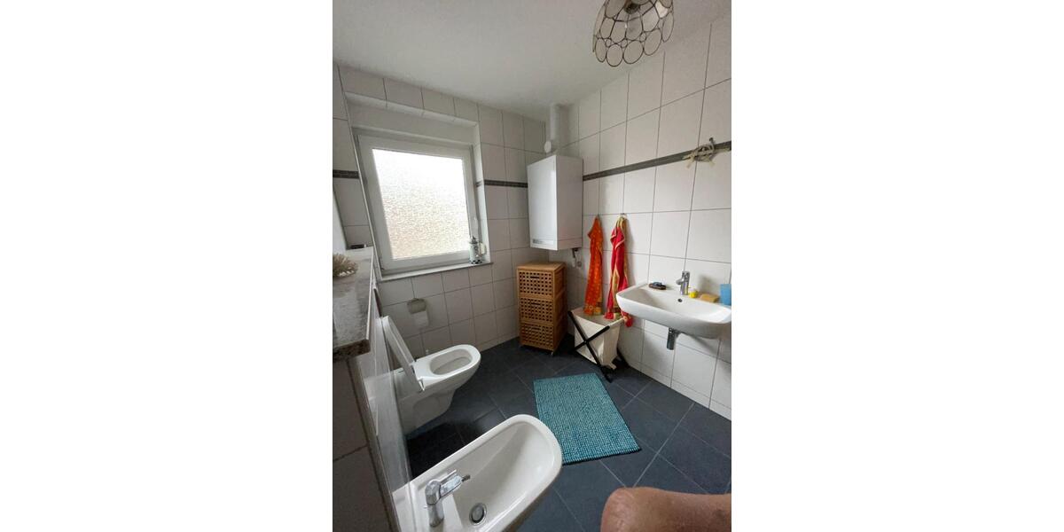 Etagenwohnung Homburg - 3 Zimmer, 104 m&sup2;, 920&euro; | Angebot:24839792