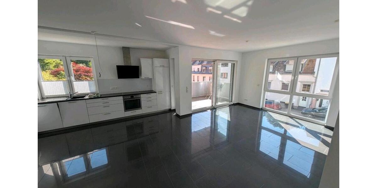 Etagenwohnung Saarbrücken Neue Bremm - 3.5 Zimmer, 86 m&sup2;, 299.000&euro; | Angebot:27055330