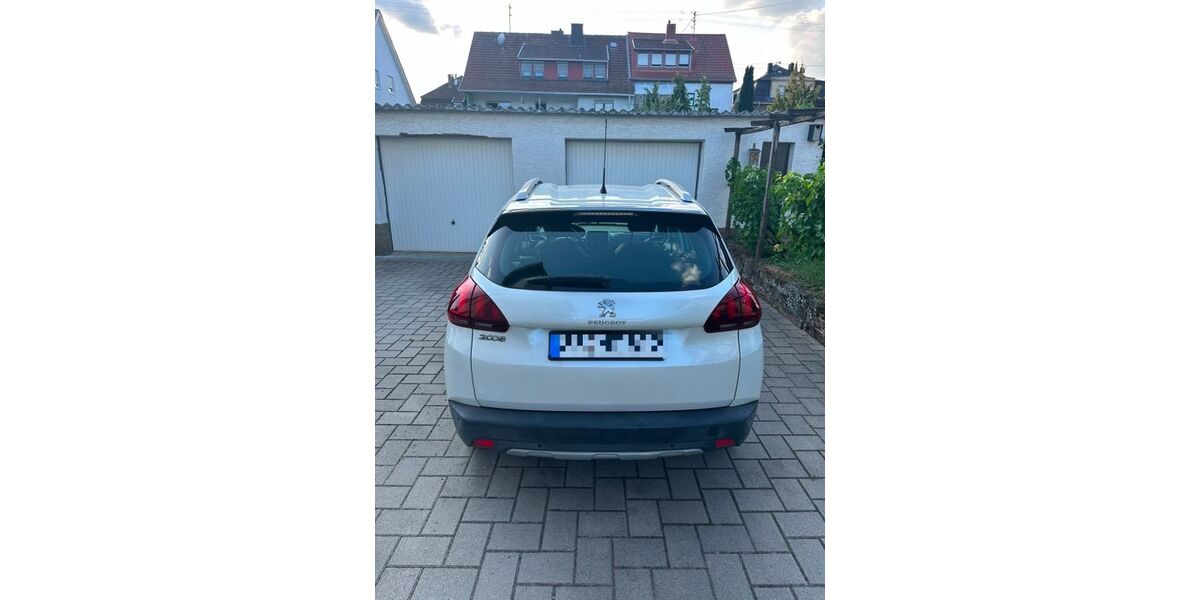 Peugeot 2008 86.500 km 10.500 &euro; Saarbrücken 66130