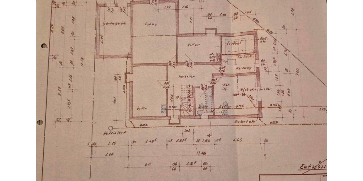 Einfamilienhaus Homburg - 7 Zimmer, 196 m&sup2;, 350.000&euro; | Angebot:24981735