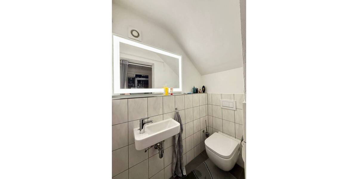 Mehrfamilienhaus, Wohnhaus Saarbrücken / Bischmisheim Bischmisheim - 7 Zimmer, 170 m&sup2;, 245.000&euro; | Angebot:25668691