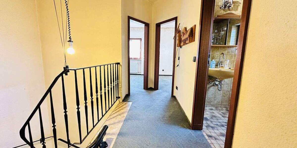 Einfamilienhaus Saarbrücken Scheidt - 5 Zimmer, 118 m&sup2;, 199.000&euro; | Angebot:25744241