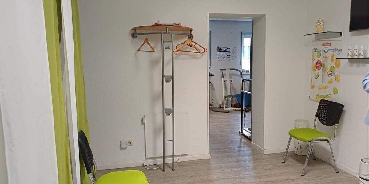 Mehrfamilienhaus, Wohnhaus Sankt Ingbert Rohrbach - 9 Zimmer, 280 m&sup2;, 269.000&euro; | Angebot:25734949