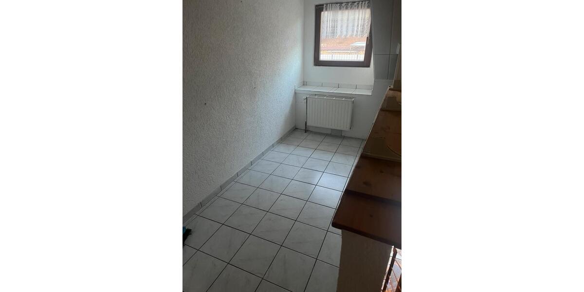 Etagenwohnung Völklingen - 3 Zimmer, 85 m&sup2;, 950&euro; | Angebot:24842830