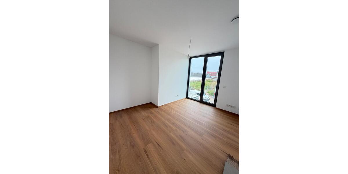 Maisonettenwohnung Saarbrücken Malstatt - 5 Zimmer, 117 m&sup2;, 1.800&euro; | Angebot:25866784