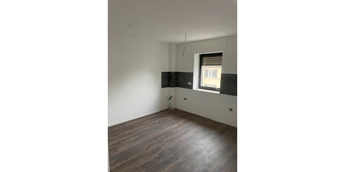 Etagenwohnung Dillingen (Saar) - 2.5 Zimmer, 65 m&sup2;, 550&euro; | Angebot:25539829