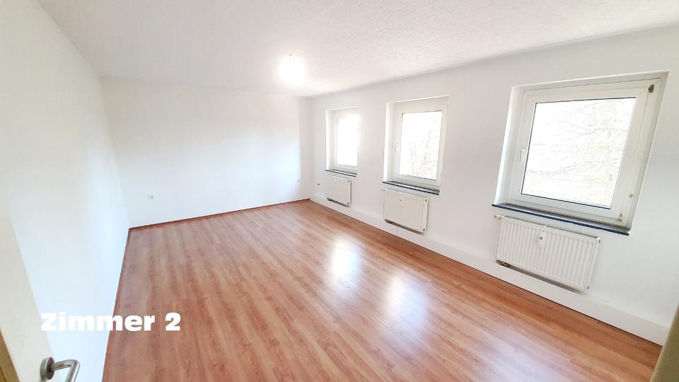 Etagenwohnung Völklingen - 2 Zimmer, 77 m&sup2;, 520&euro; | Angebot:25780708
