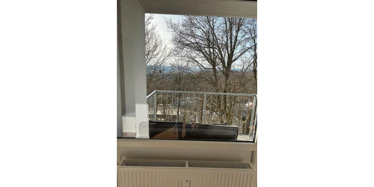 Etagenwohnung Saarbrücken Eschberg - 3 Zimmer, 70 m&sup2;, 940&euro; | Angebot:26007924