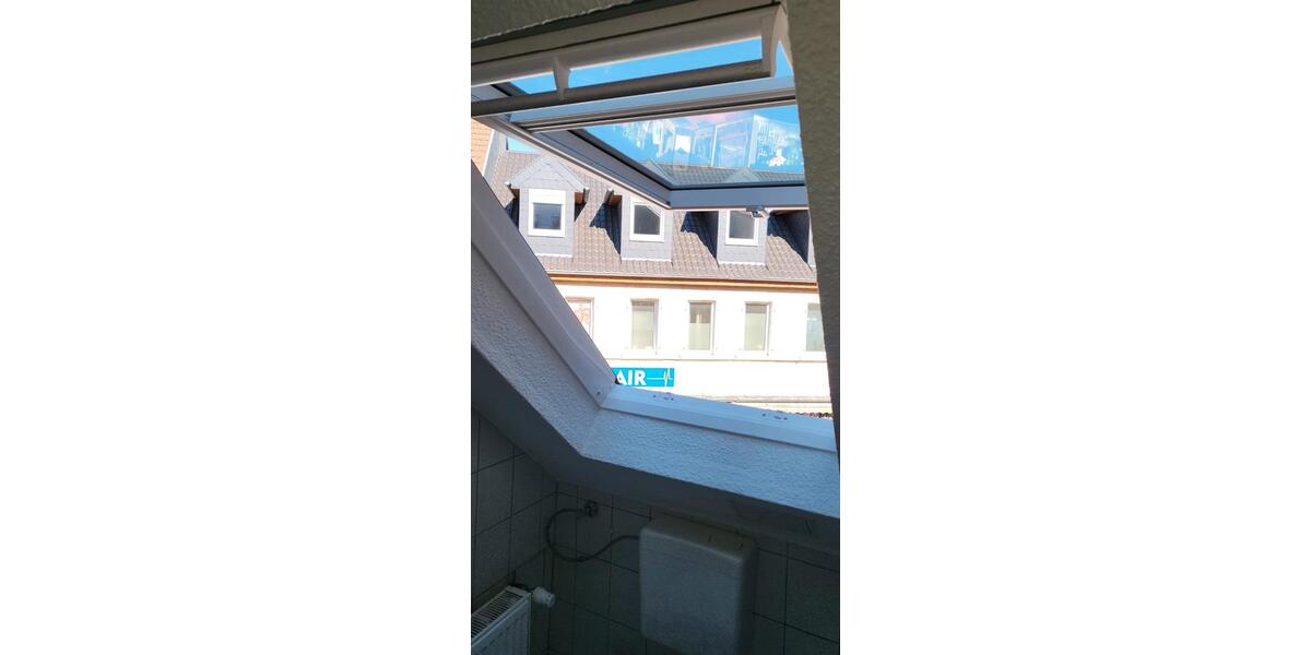 Dachgeschoßwohnung Sankt Ingbert - 1 Zimmer, 27 m&sup2;, 320&euro; | Angebot:26705235