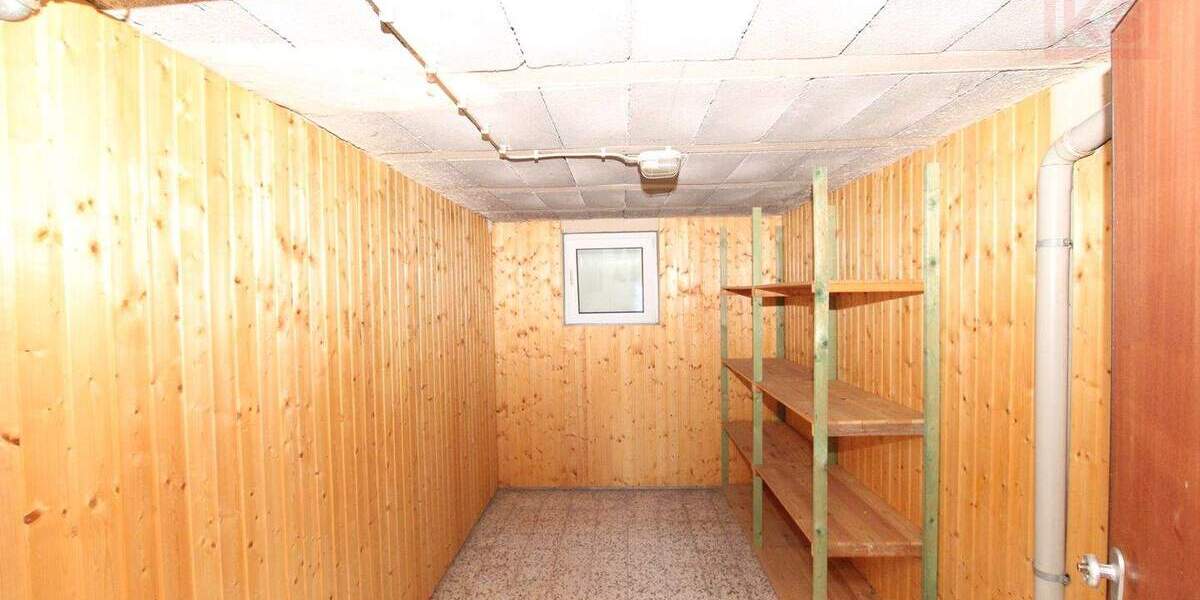 Mehrfamilienhaus, Wohnhaus Bous - 8 Zimmer, 160 m&sup2;, 280.000&euro; | Angebot:25673948