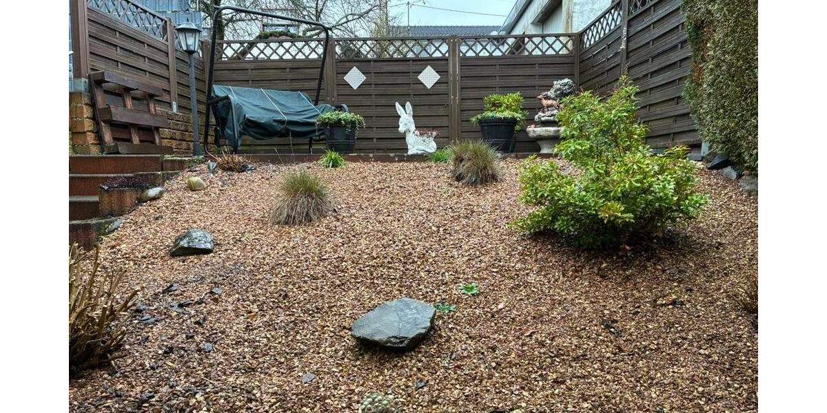 Einfamilienhaus Quierschied - 4 Zimmer, 87 m&sup2;, 155.000&euro; | Angebot:25687890