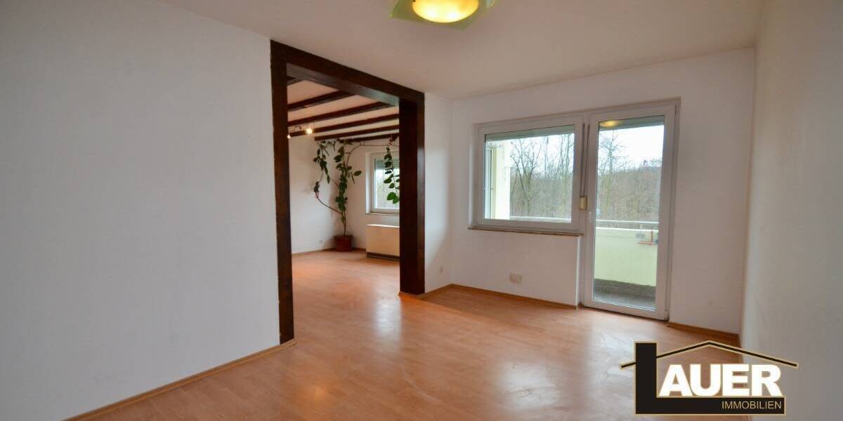 Etagenwohnung Saarlouis Fraulautern - 5 Zimmer, 110 m&sup2;, 179.000&euro; | Angebot:25666075