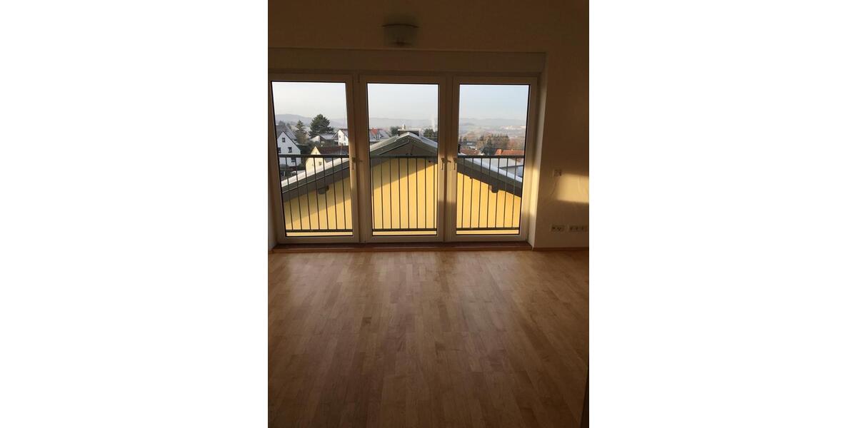 Dachgeschoßwohnung Sankt Wendel - 3.5 Zimmer, 90 m&sup2;, 850&euro; | Angebot:26613888