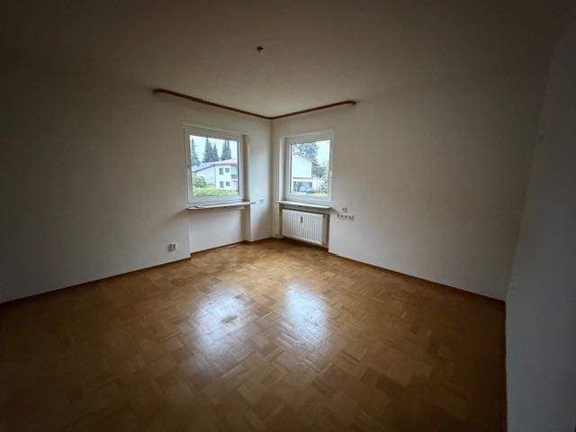 Mehrfamilienhaus, Wohnhaus Illingen - 3 Zimmer, 245 m&sup2;, 360.000&euro; | Angebot:25695582