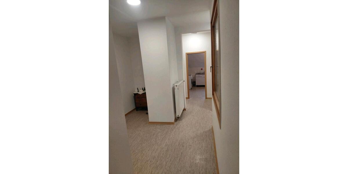 Dachgeschoßwohnung Zweibrücken - 4 Zimmer, 115 m&sup2;, 800&euro; | Angebot:25100954