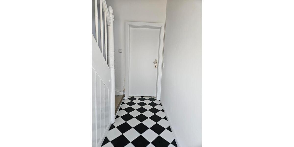 Erdgeschoßwohnung Ottweiler - 2.5 Zimmer, 84 m&sup2;, 620&euro; | Angebot:26563826