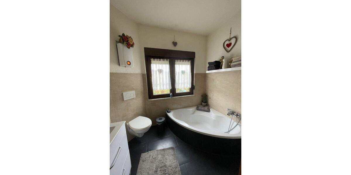 Mehrfamilienhaus, Wohnhaus Großrosseln - 1 Zimmer, 440 m&sup2;, 370.000&euro; | Angebot:25730781