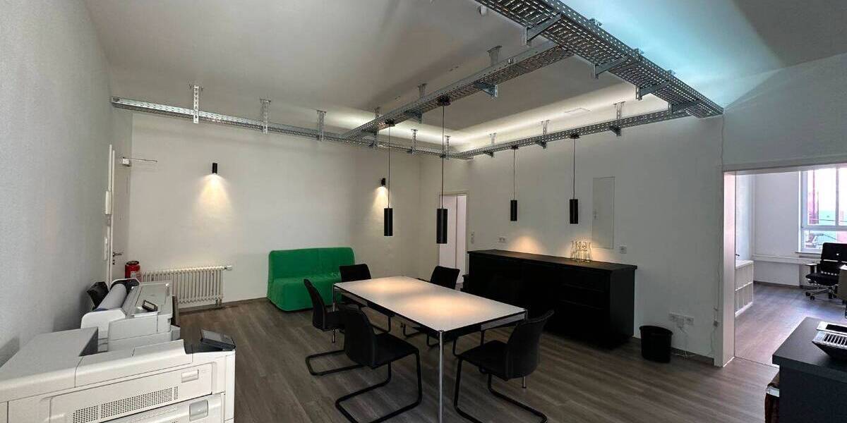 Gewerbeobjekt Saarlouis - 990&euro; | Angebot:25720175