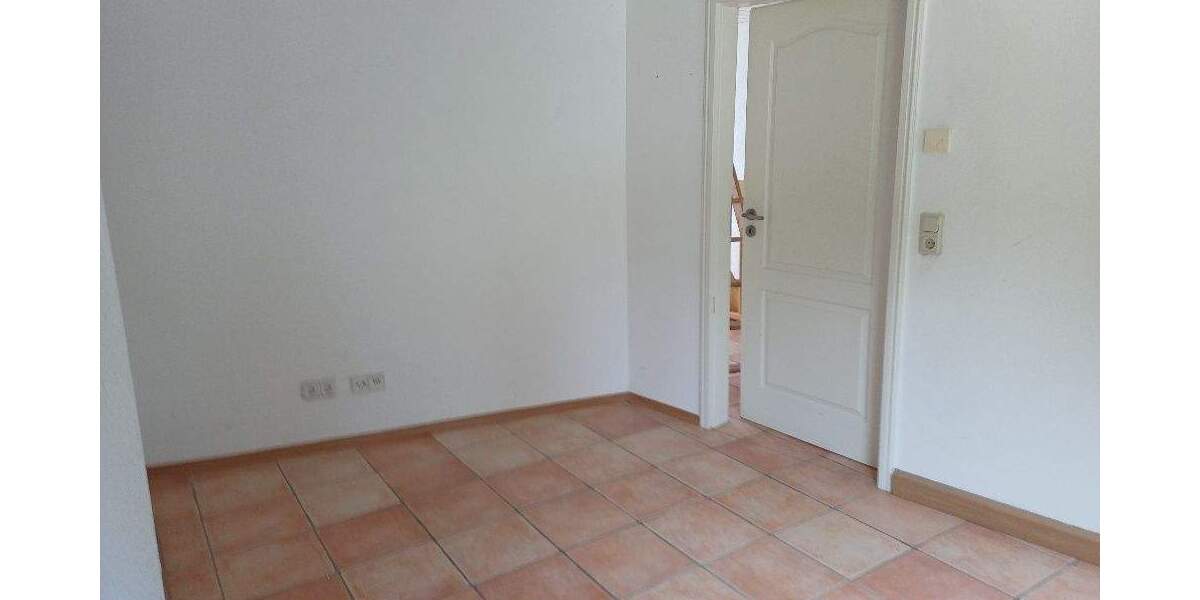 Mehrfamilienhaus, Wohnhaus Sankt Ingbert St. Ingbert - 4 Zimmer, 115 m&sup2;, 225.000&euro; | Angebot:25774781