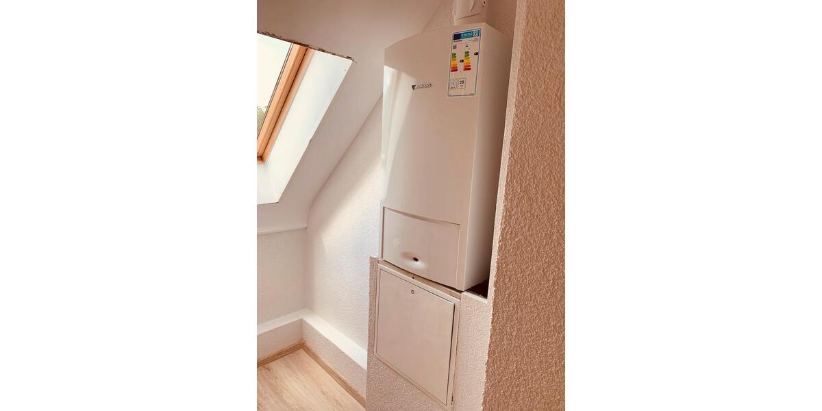Dachgeschoßwohnung Homburg - 1 Zimmer, 67 m&sup2;, 650&euro; | Angebot:25944439