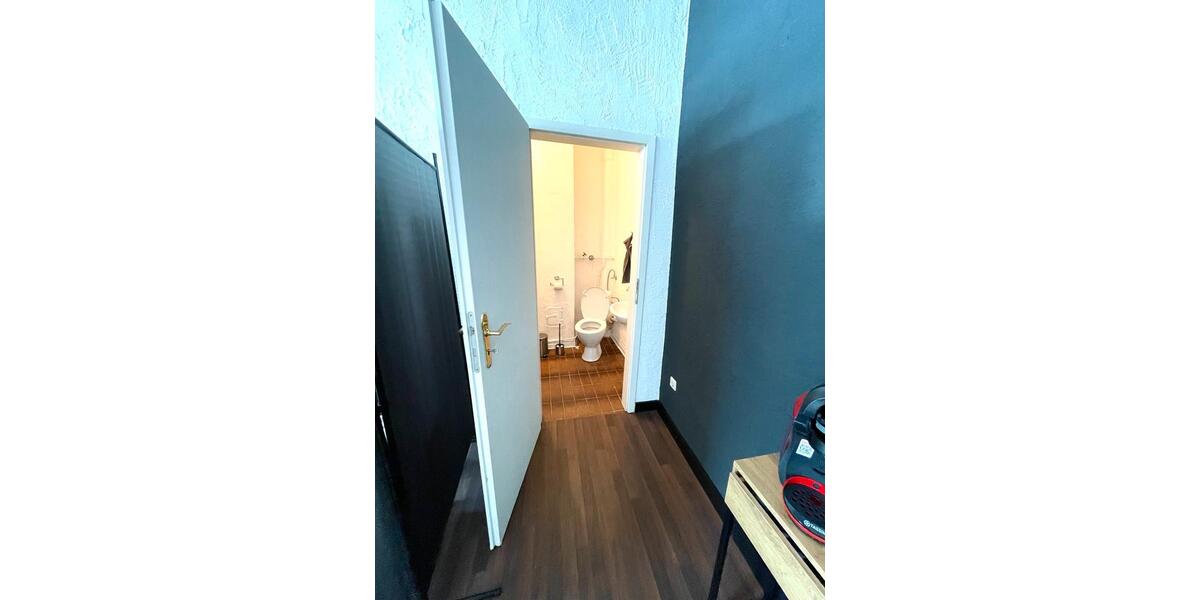 Gewerbeobjekt Saarbrücken West - 300&euro; | Angebot:25298270