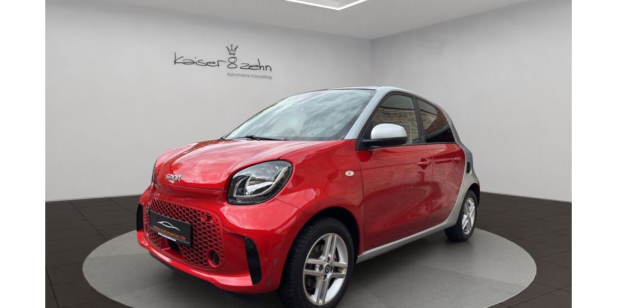 Smart ForFour 26.071 km 12.453 &euro; Saarbrücken 66133
