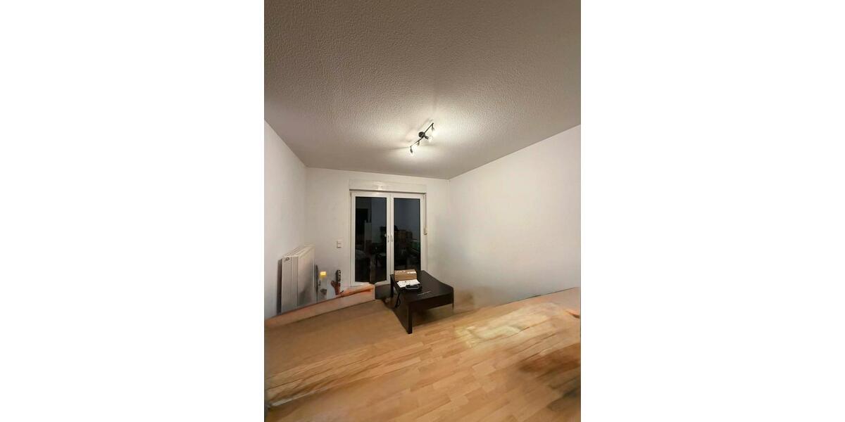 Etagenwohnung Saarbrücken Neue Bremm - 2 Zimmer, 45 m&sup2;, 485&euro; | Angebot:25351752