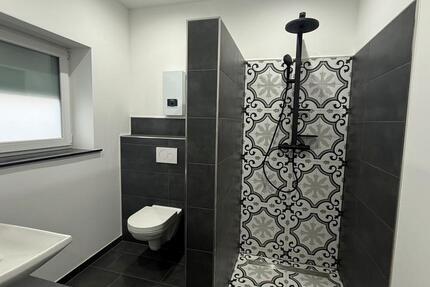 Gewerbeobjekt Überherrn - 12&euro; | Angebot:25844073