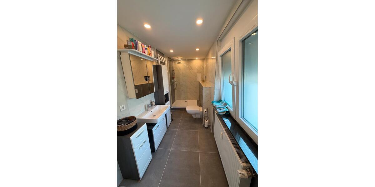 Etagenwohnung Schwalbach - 3 Zimmer, 65 m&sup2;, 650&euro; | Angebot:25874199