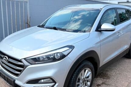 Hyundai TUCSON 245.000 km 8.990 &euro; Saarlouis 66740