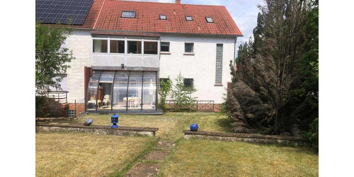 Mehrfamilienhaus, Wohnhaus Saarbrücken West - 9 Zimmer, 239 m&sup2;, 199.000&euro; | Angebot:27034072