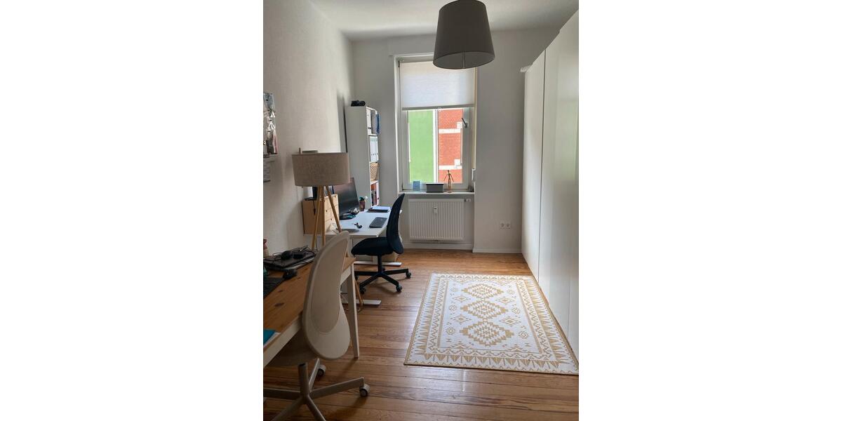 Etagenwohnung Saarbrücken Neue Bremm - 3.5 Zimmer, 90 m&sup2;, 1.250&euro; | Angebot:26626528