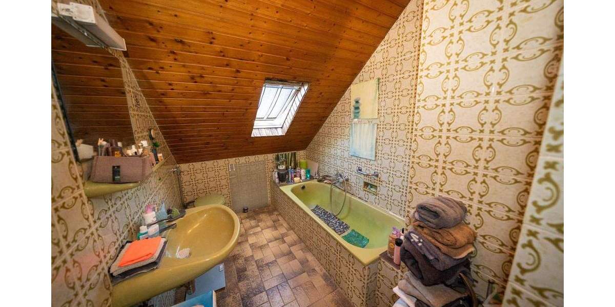 Mehrfamilienhaus, Wohnhaus Püttlingen Köllerbach - 290.000&euro; | Angebot:25737025