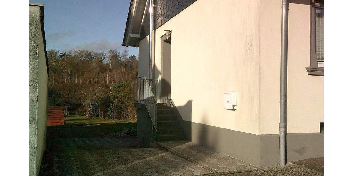 Einfamilienhaus Kirkel Kirkel-Neuhäusel - 3 Zimmer, 120 m&sup2;, 250.000&euro; | Angebot:25743258